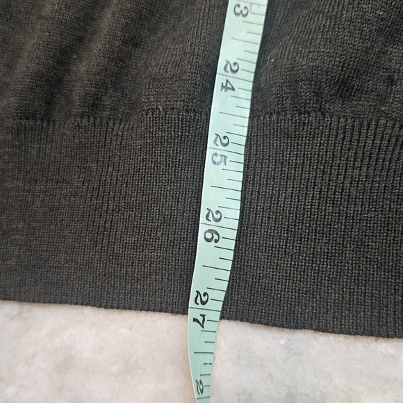 Cabela’s XL Merino Wool Blend V-Neck Sweater Dark Gray Pullover Outfitter Series - Picture 9 of 11